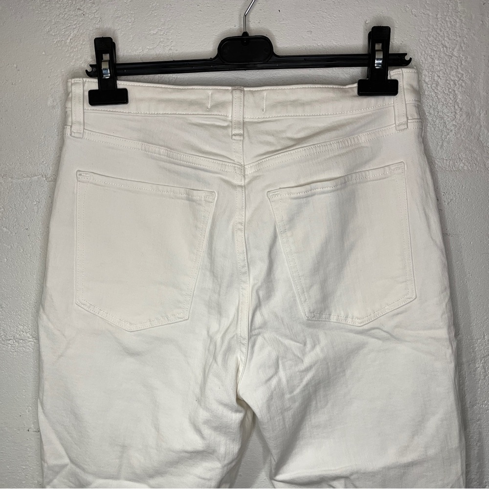 Abercrombie Fitch High Rise Super Skinny White Jeans Distressed - Picture 6 of 16